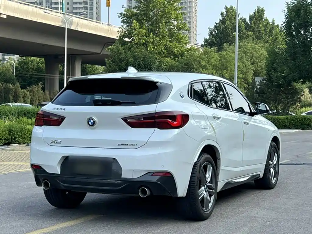 BMW X2 2021 — фото 25