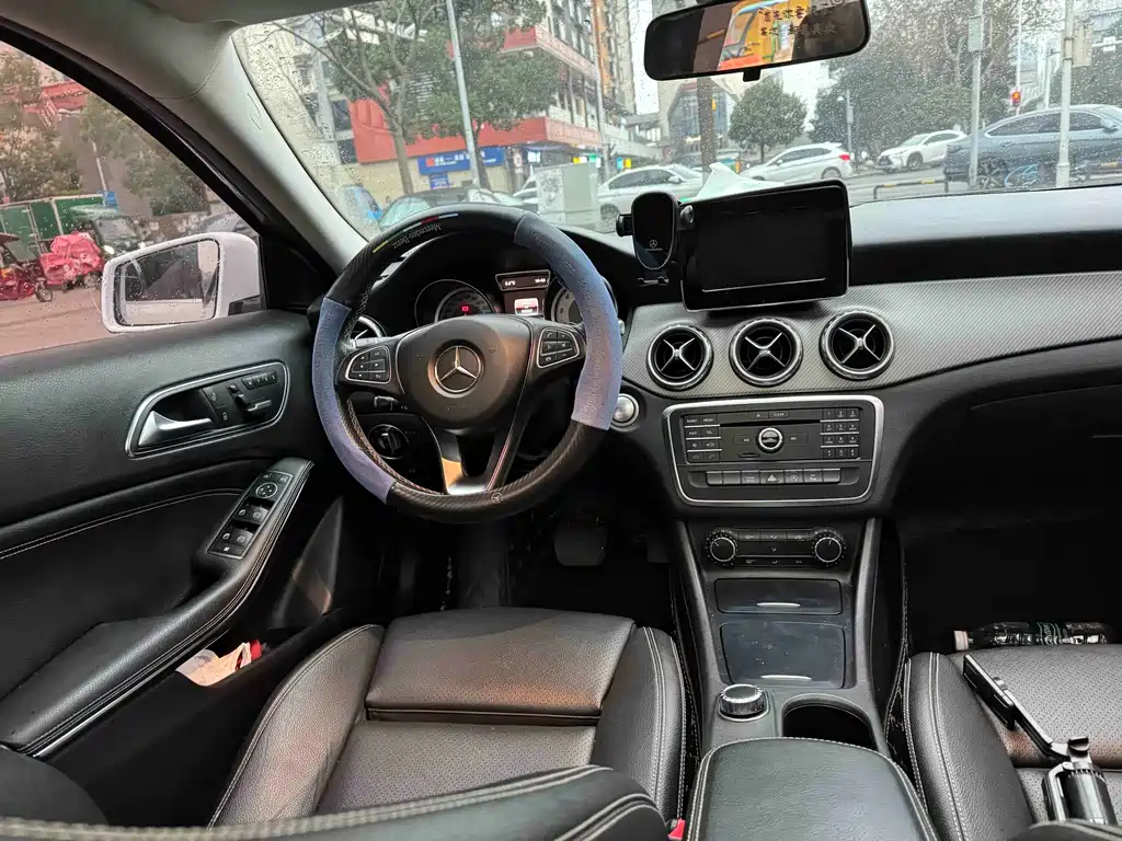 Mercedes-Benz GLA 2017 — фото 10
