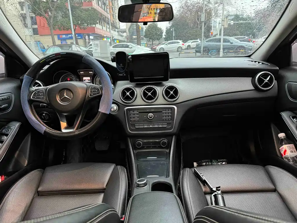 Mercedes-Benz GLA 2017 — фото 9