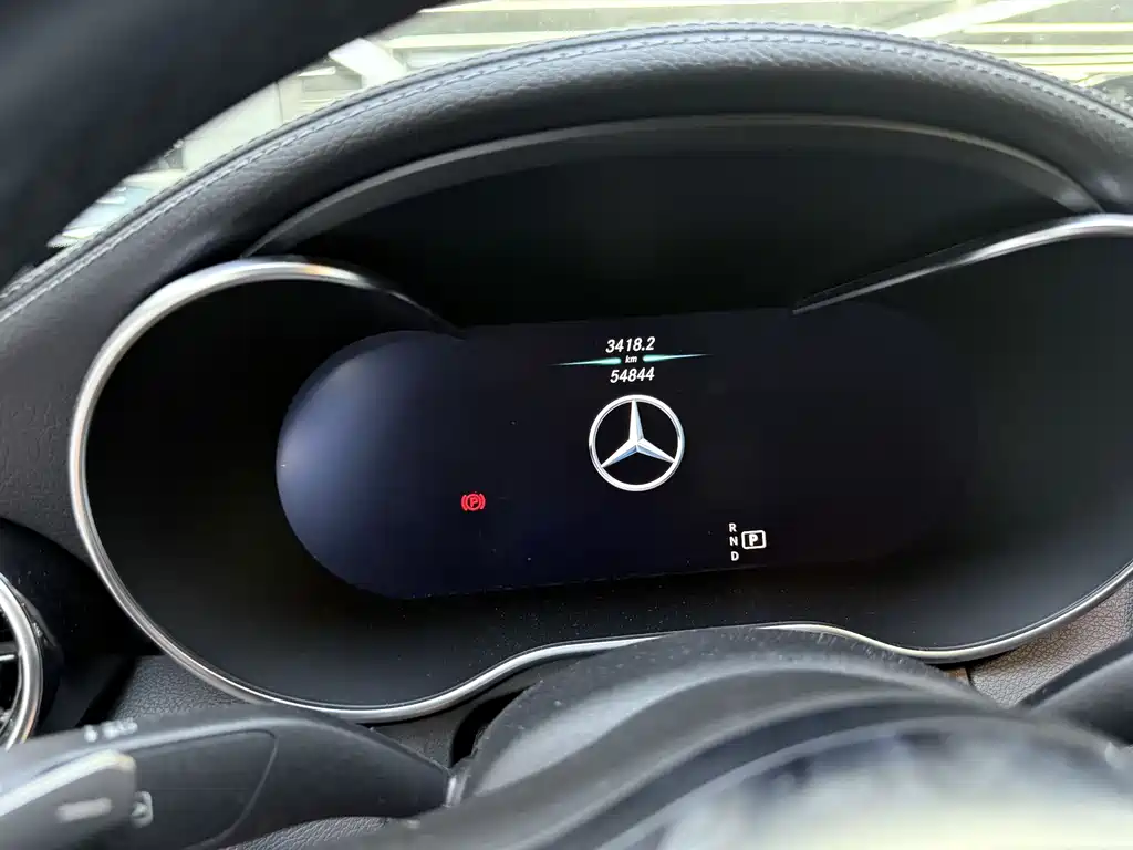 Mercedes-Benz C-Class 2019 — фото 4