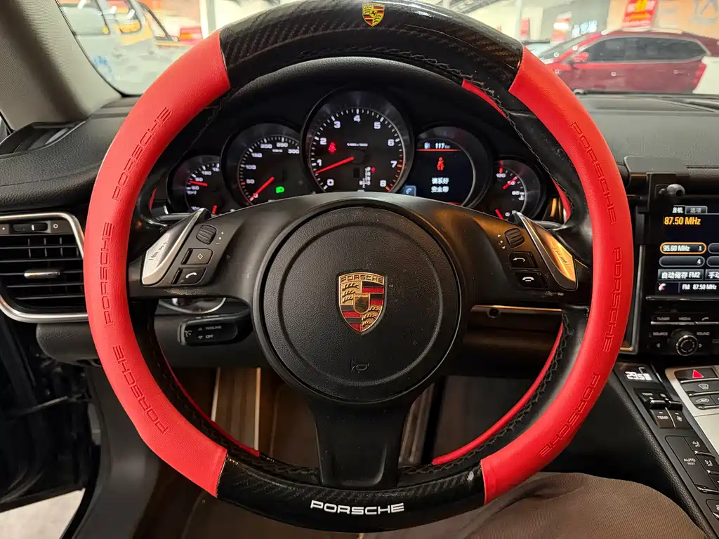 Porsche Panamera 2016 — фото 10