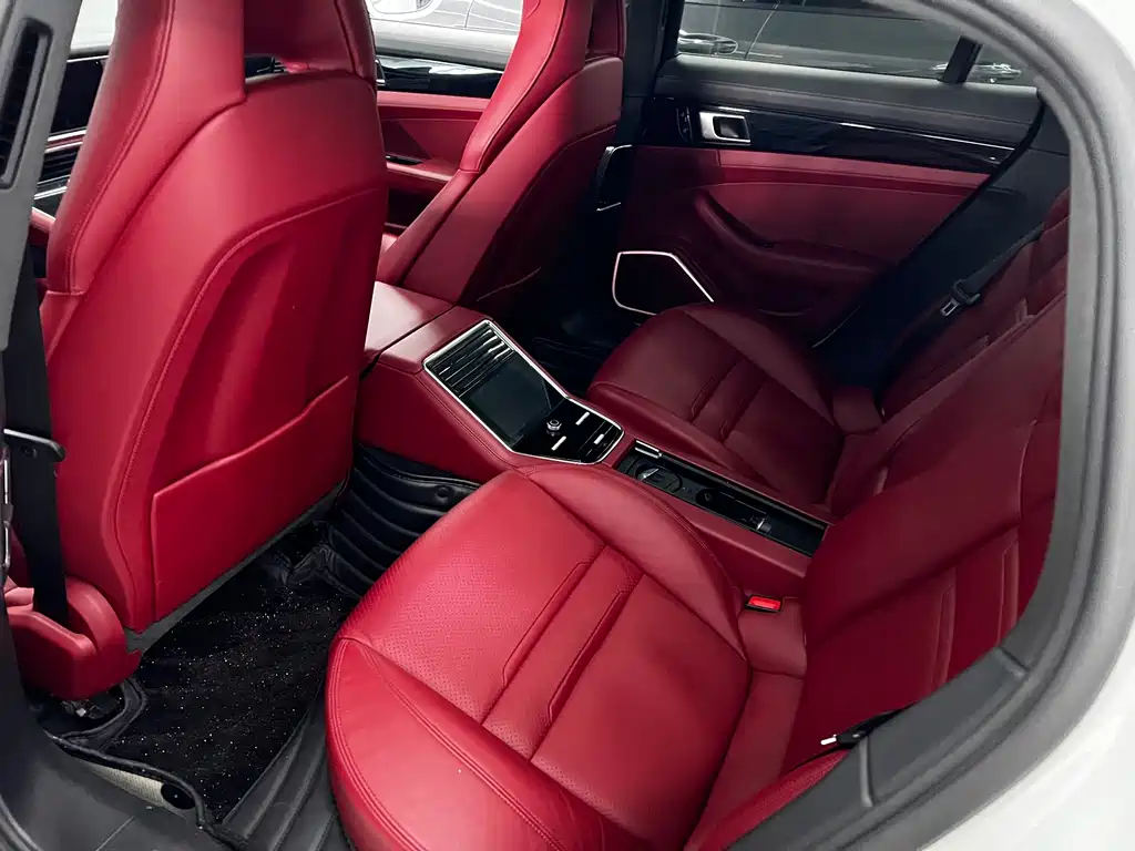 Porsche Panamera 2020 — фото 16
