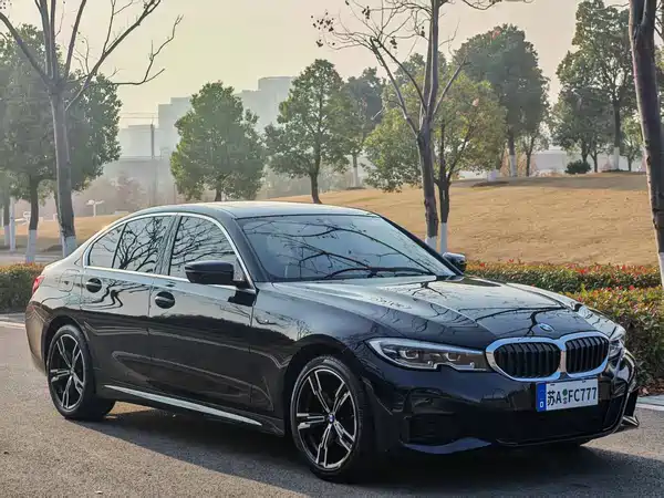 BMW 3 Series 2022