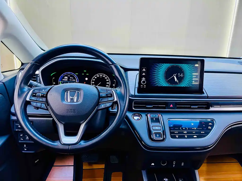 Honda Elysion 2023 — фото 13