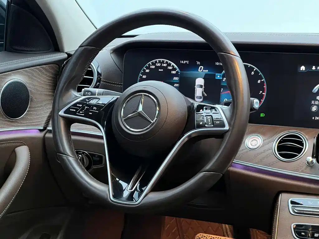 Mercedes-Benz E-Class 2021 — фото 10