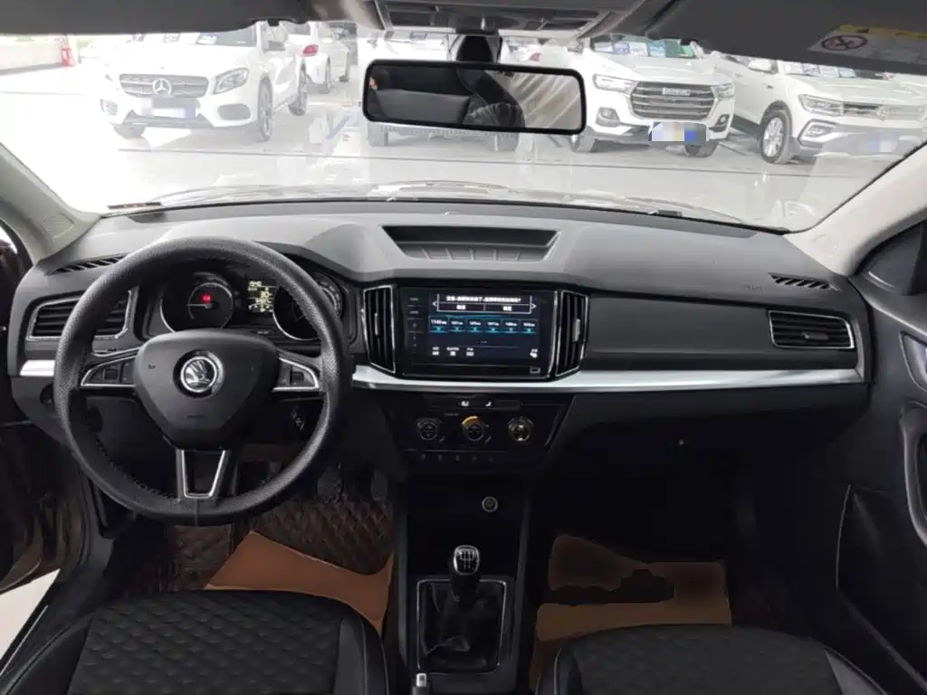 Skoda Kamiq 2020 — фото 10