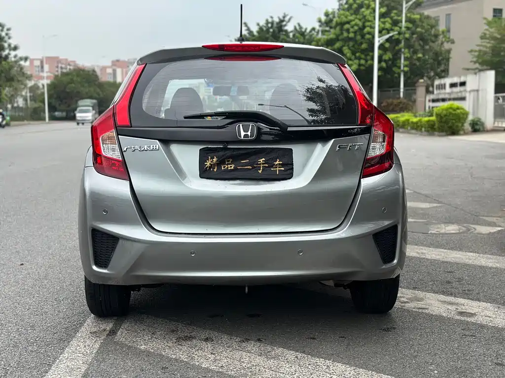 Honda Fit 2017 — фото 11