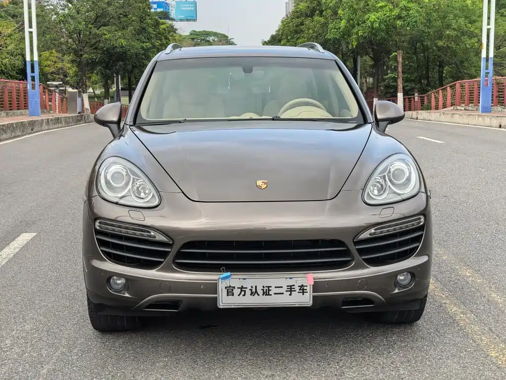 Porsche Cayenne 2012 — фото 2