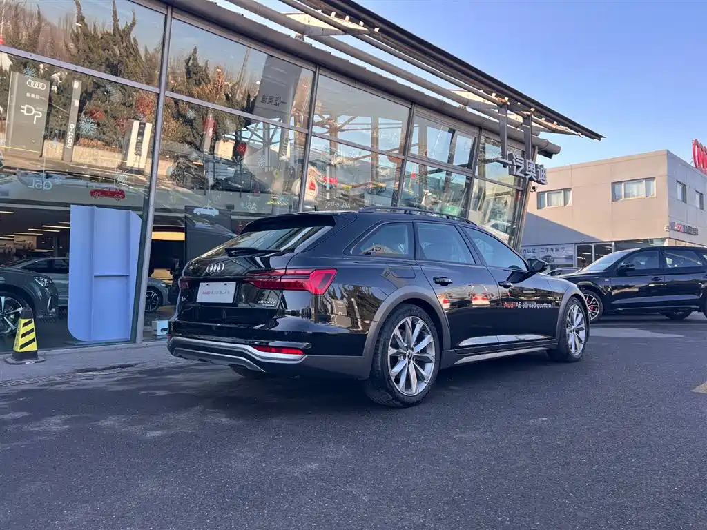 Audi A6 2024 — фото 10