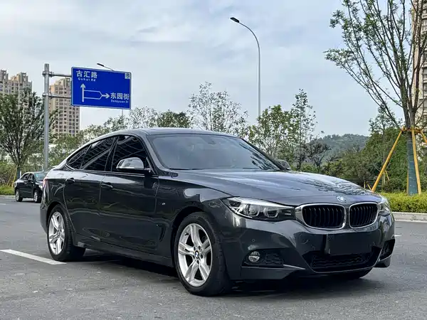 BMW 3 Series GT 2019