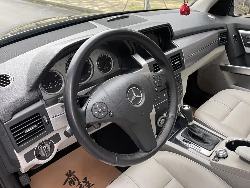 Mercedes-Benz GLK-Class 2010 — фото 12