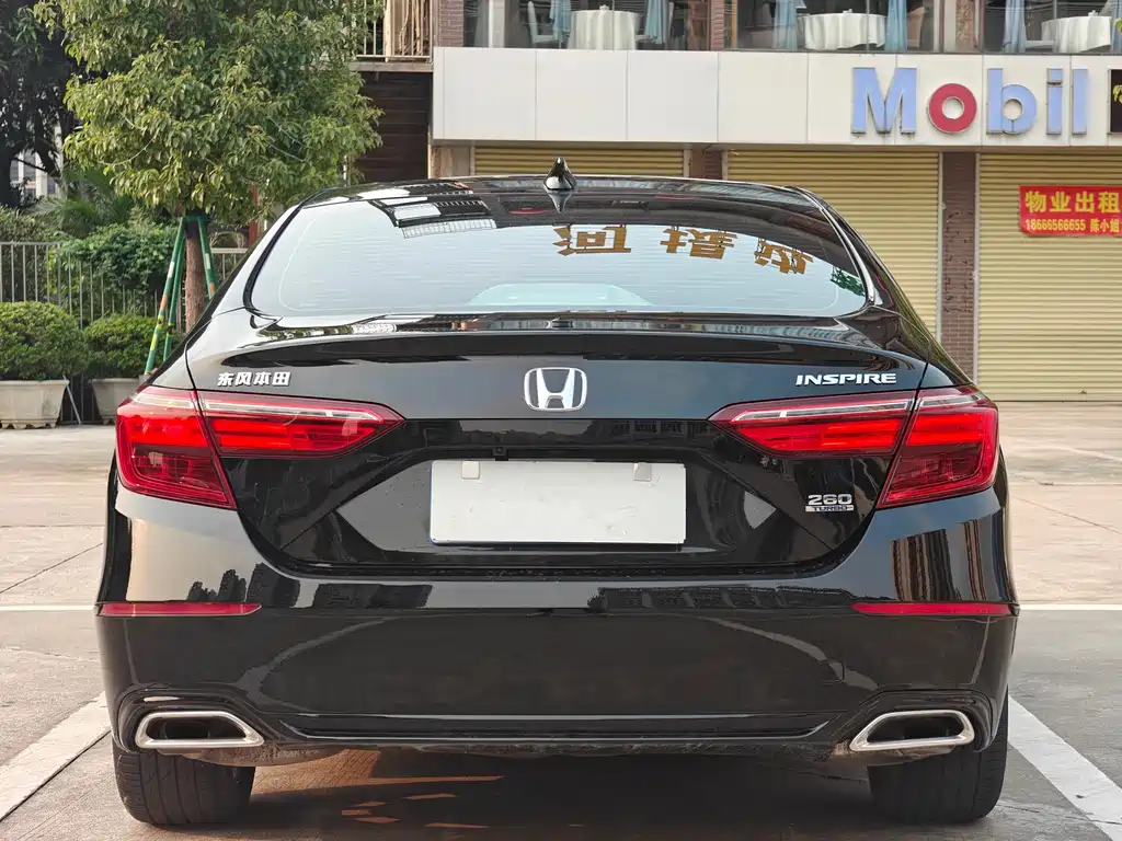 Honda Inspire 2022 — фото 15