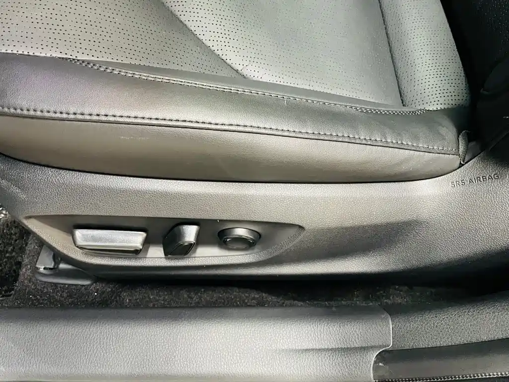 Toyota Avalon 2021 — фото 16