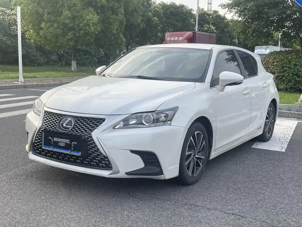 Lexus CT 2017