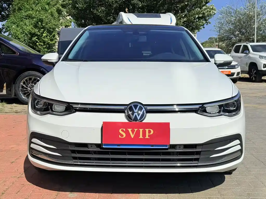 Volkswagen Golf 2022
