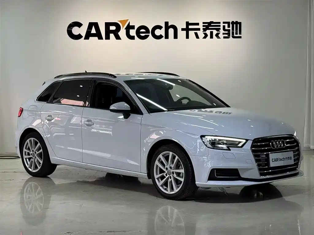 Audi A3 2019 — фото 2