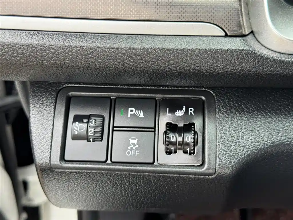Honda Civic 2021 — фото 11