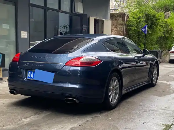 Porsche Panamera 2010