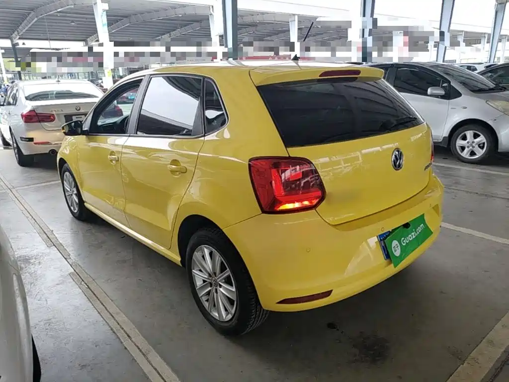 Volkswagen Polo 2015