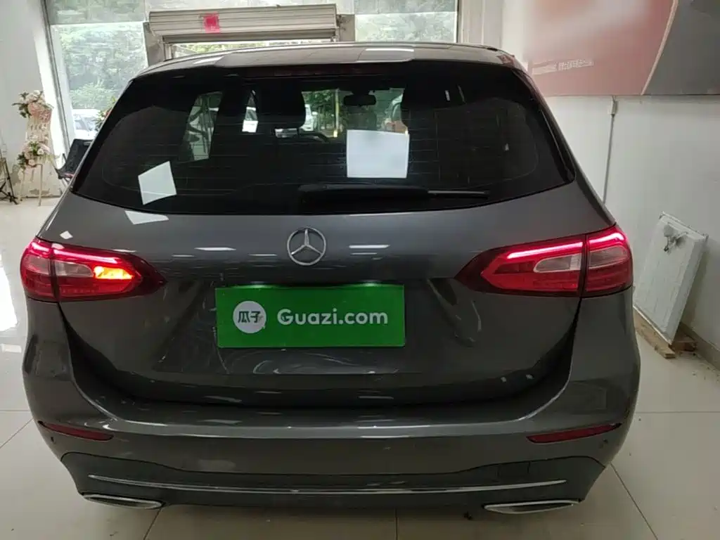 Mercedes-Benz B-Class 2021