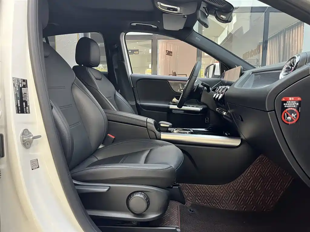 Mercedes-Benz GLA 2022 — фото 14
