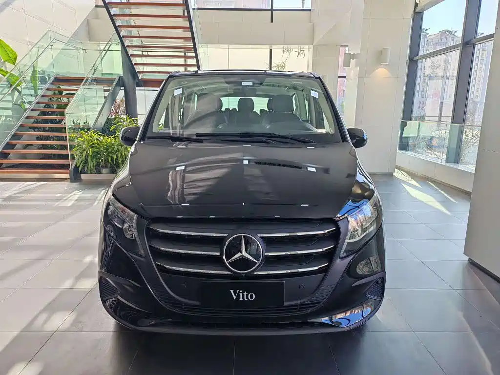 Mercedes-Benz Vito — фото 2