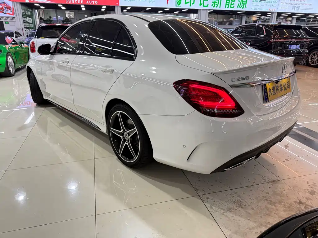 Mercedes-Benz C-Class 2020 — фото 5