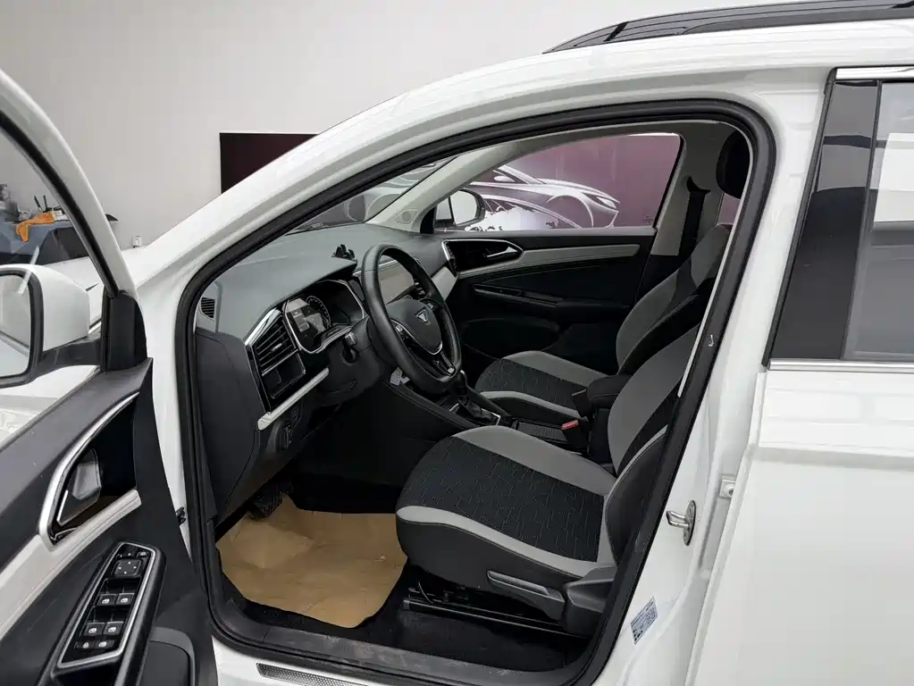 Jetta VS7 2023