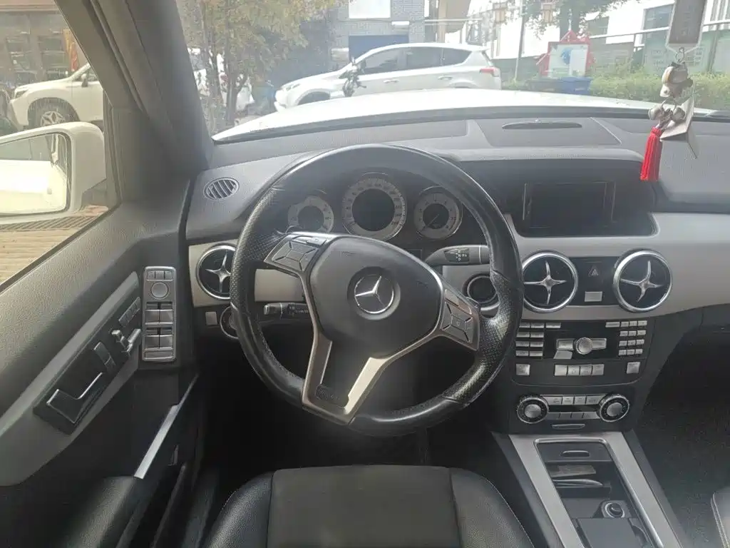 Mercedes-Benz GLK-Class 2015 — фото 3