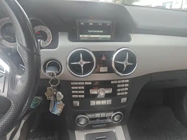 Mercedes-Benz GLK-Class 2015