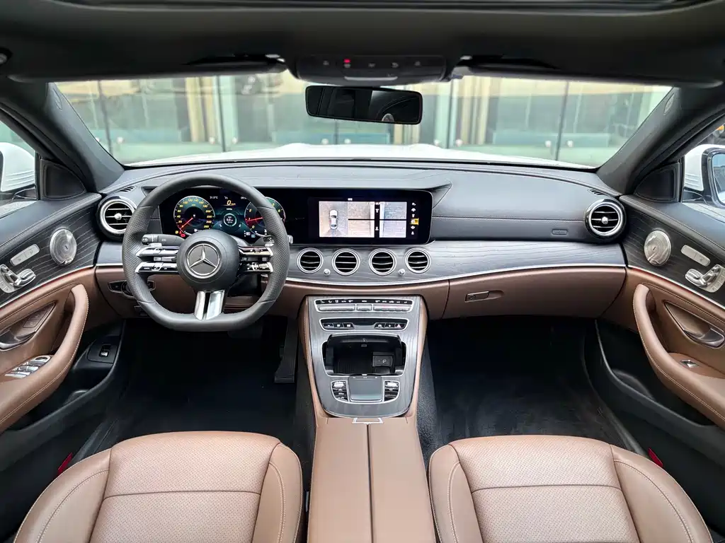 Mercedes-Benz E-Class 2021