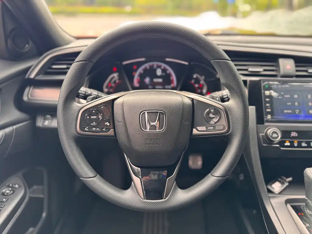 Honda Civic 2020 — фото 22