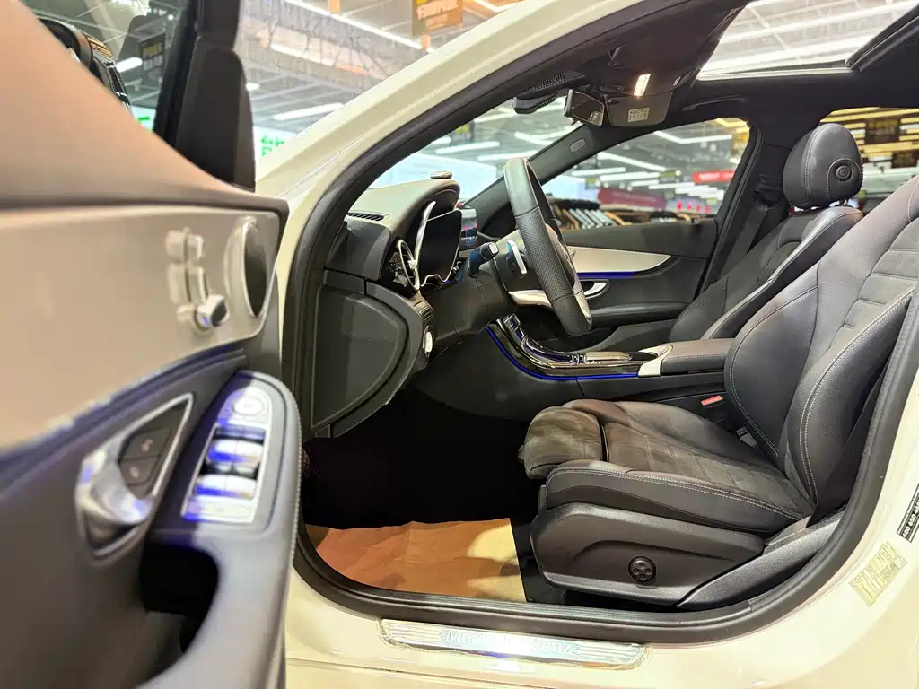 Mercedes-Benz C-Class 2020 — фото 15