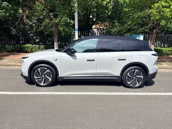 NIO ES6 2023