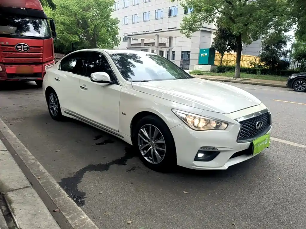 Infiniti Q50L 2023 — фото 4