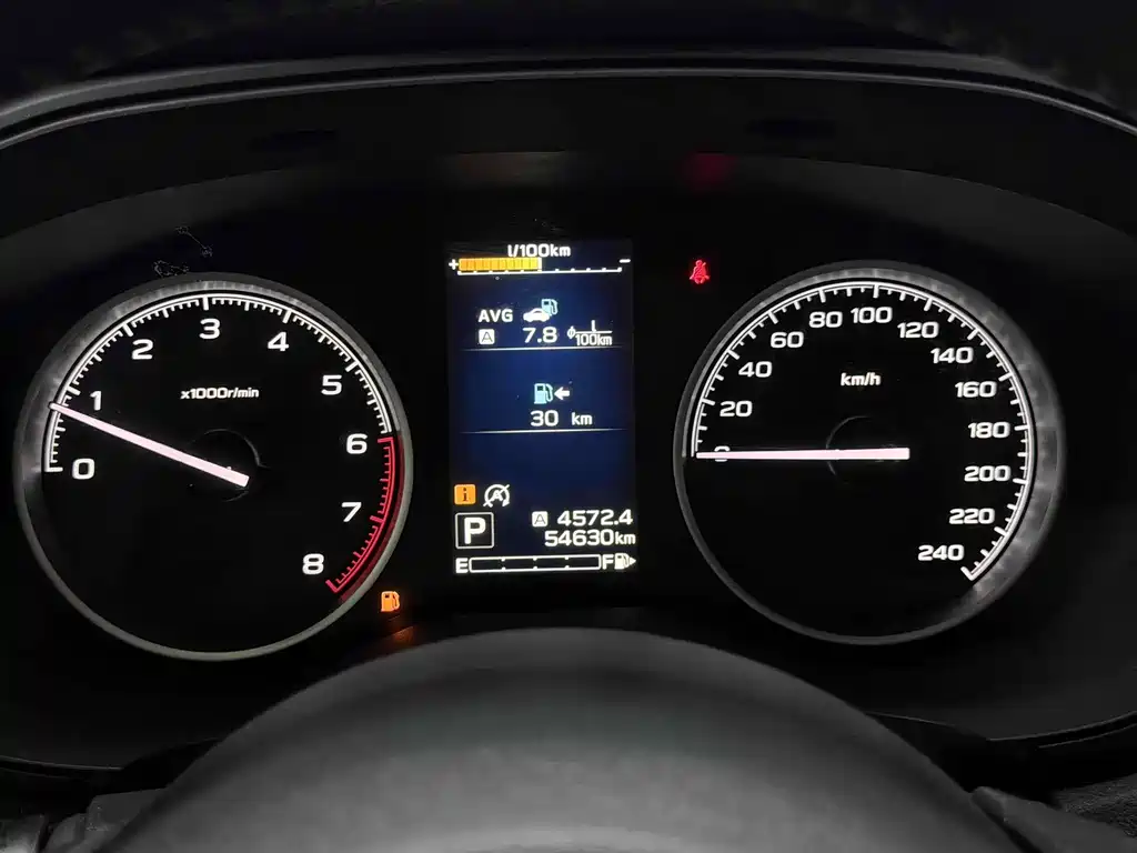 Subaru Forester 2023 — фото 10