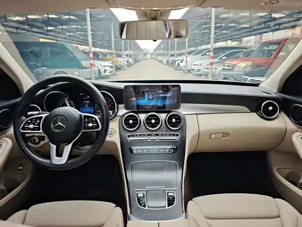 Mercedes-Benz C-Class 2019