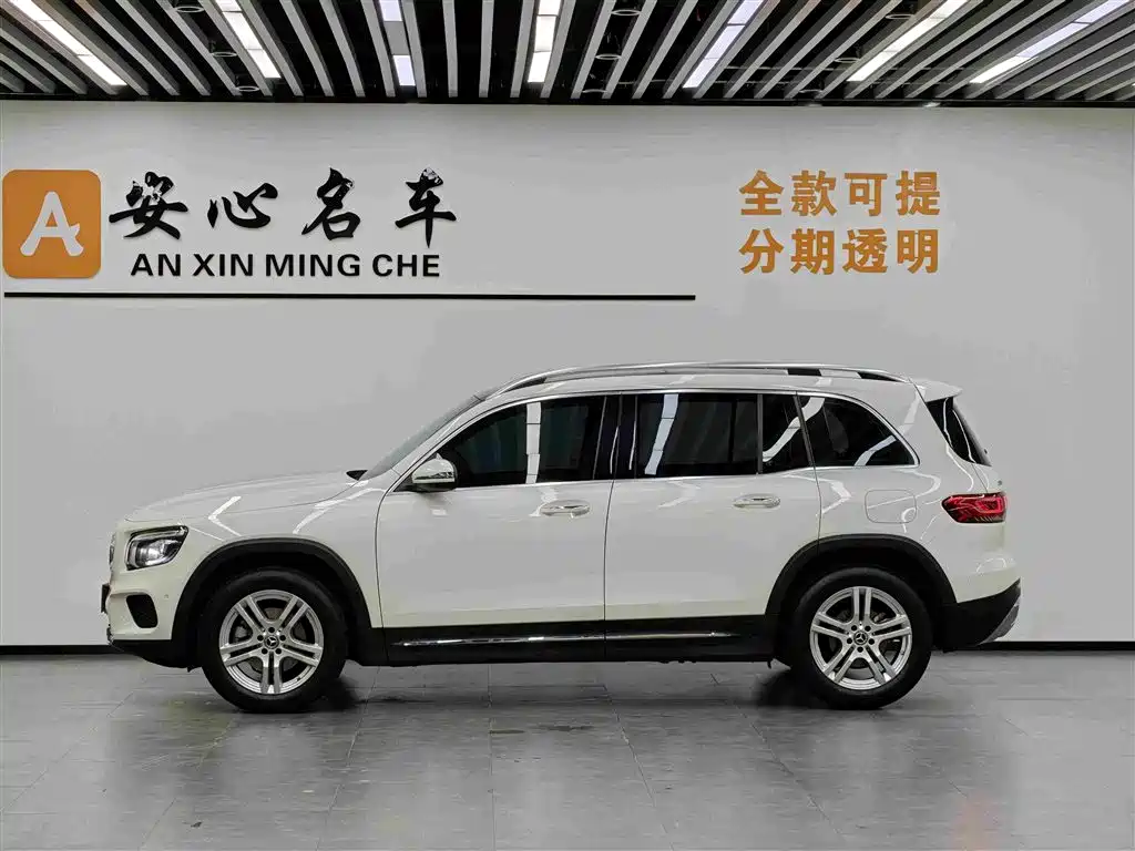 Mercedes-Benz GLB 2022