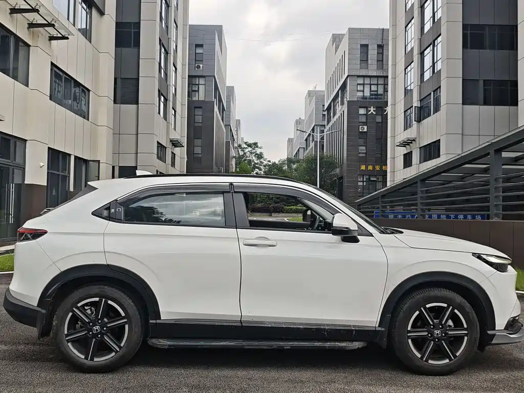 Honda Vezel 2023 — фото 8