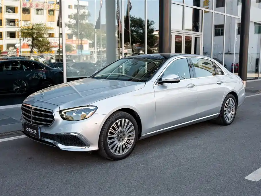 Mercedes-Benz E-Class 2023 — фото 2