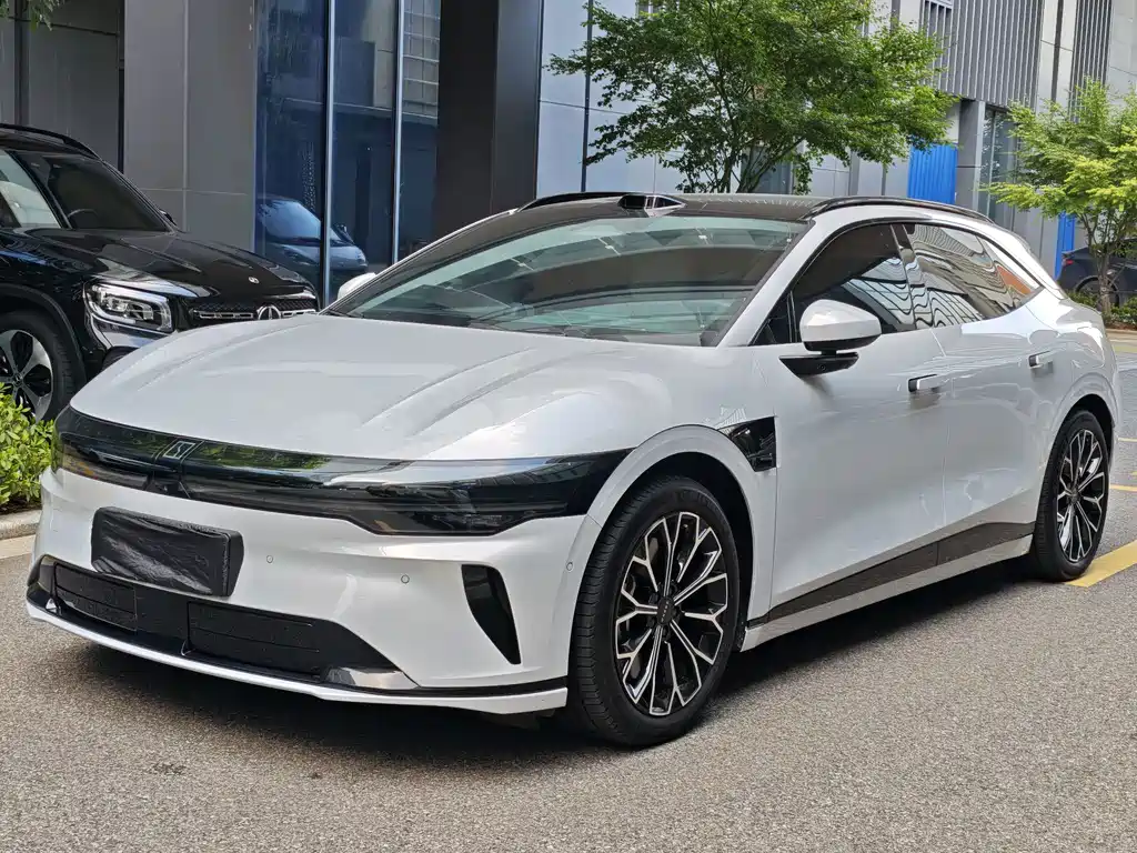 Zeekr 007GT 2025
