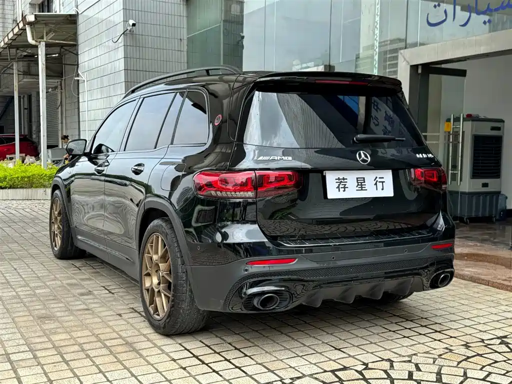 Mercedes-Benz GLB AMG 2022 — фото 22