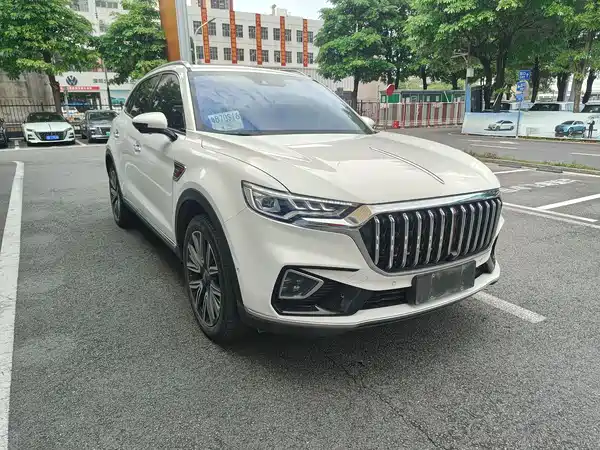 Hongqi HS5 2022