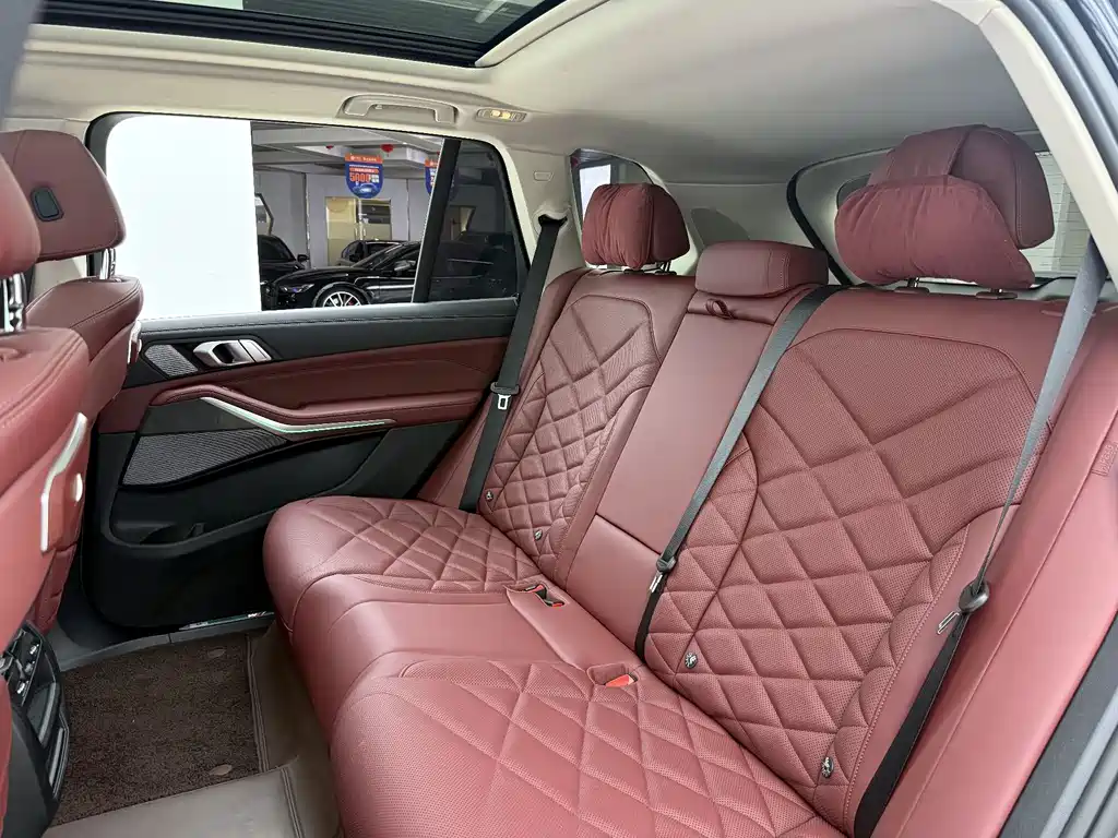 BMW X5 2025 — фото 15
