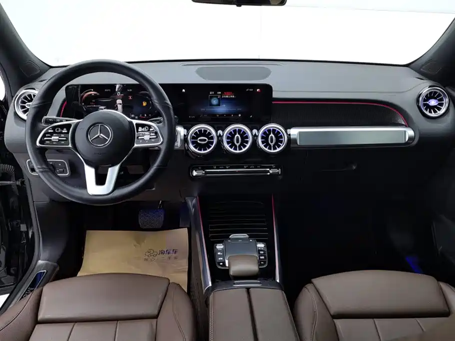 Mercedes-Benz GLB 2020 — фото 12