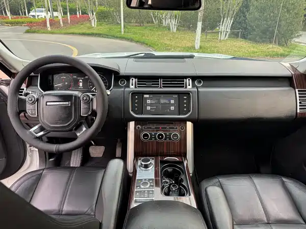 Land Rover Range Rover 2017