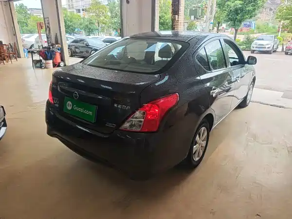 Nissan Sunny 2017