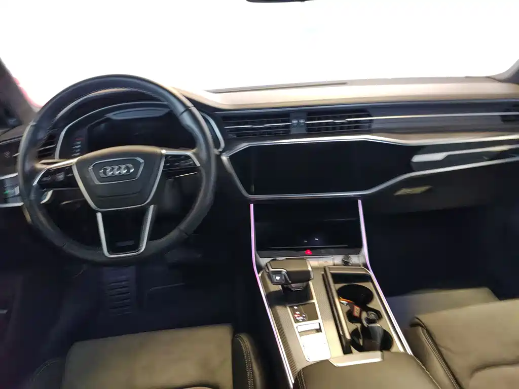 Audi A6L 2024 — фото 26