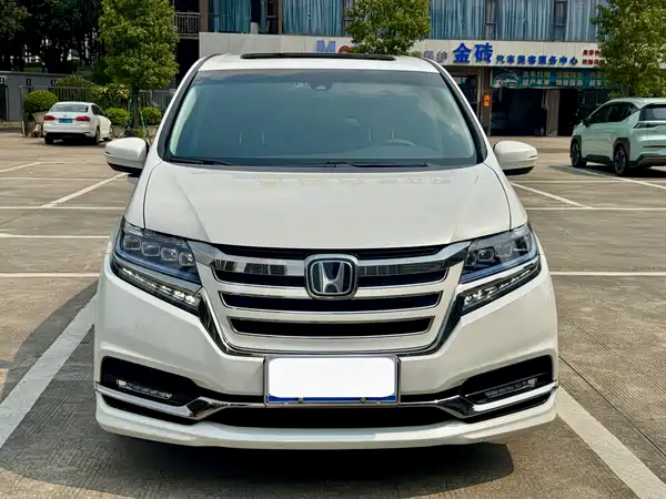 Honda Elysion 2019