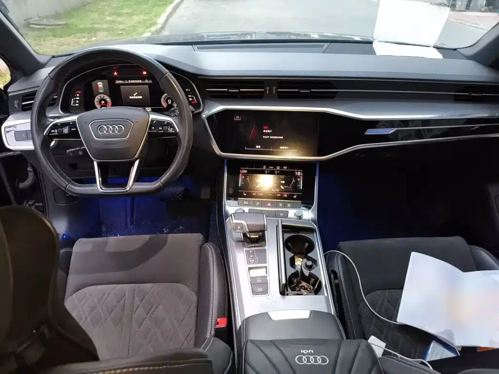 Audi A6L 2022 — фото 10